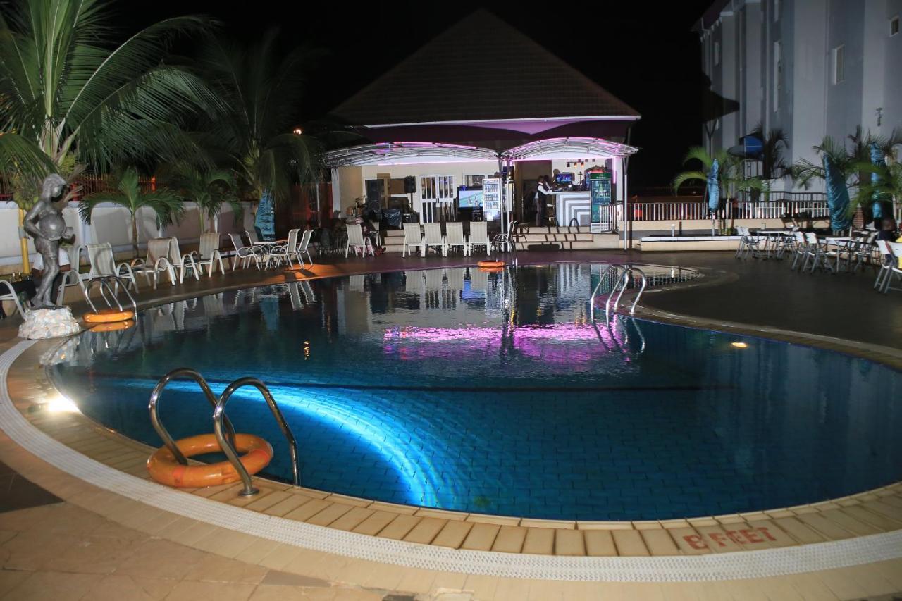 Oxygen Holiday Resort Owerri Exterior photo