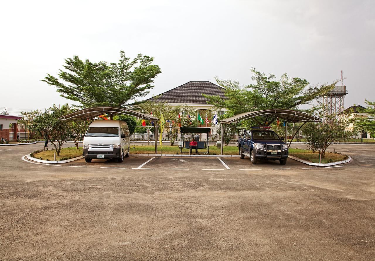 Oxygen Holiday Resort Owerri Exterior photo